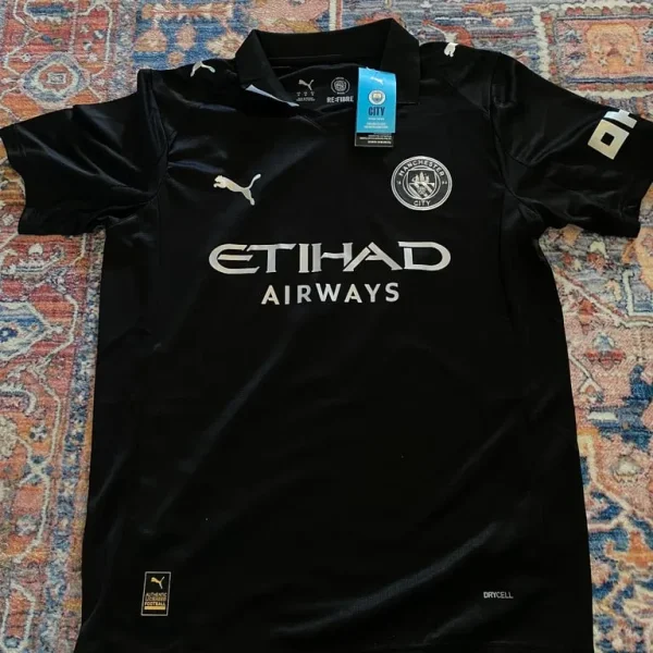 Man City 25/26 Away Jersey – All Black Retro Tribute