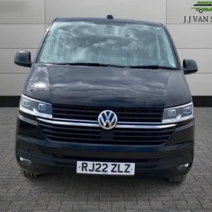 2022 Volkswagen Transporter 2.0 TDI Highline FWD LWB Diesel Manual - Image 2