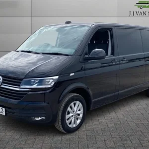 2022 Volkswagen Transporter 2.0 TDI Highline FWD LWB Diesel Manual - Image 3