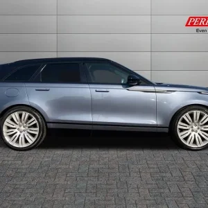 2018 Land Rover Range Rover Velar 3.0 D300 R-Dynamic HSE 5dr Auto Estate Diesel - Image 3