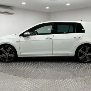 2019 Volkswagen Golf 2.0 TSI R DSG 4Motion Euro 6 5-door hatchback - Image 6