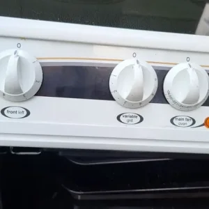 60cm electric ceramic cooker with fan oven - Image 5