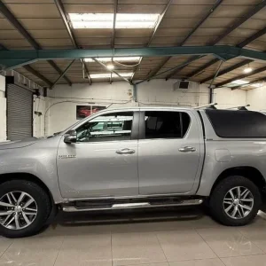 2018 Toyota Hilux 2.4 D-4D Invincible X Double Cab 4WD - Image 7