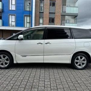 2010 Toyota Estima Auto 2.4L 7-Seater MPV - Image 8