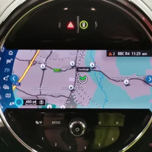 2021 MINI Countryman Cooper SE Sport Plug-in Hybrid - Image 6