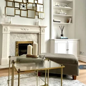 2 bedroom flat in Wymering Road, Gosport, Hampshire - Image 3