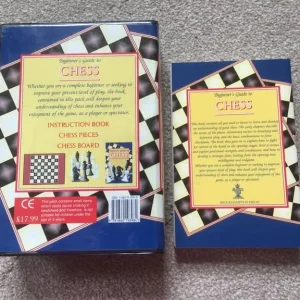 Beginners guide to chess with book and two sets of pieces - Image 2