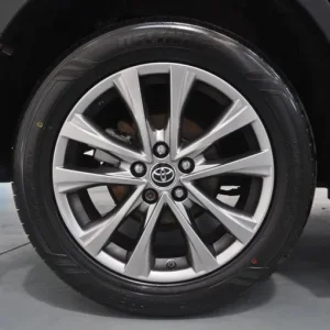 2016 Toyota RAV4 2.0 D-4D Manual Diesel SUV - Image 5