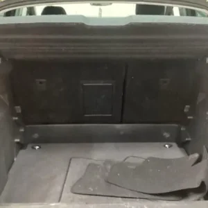 2012 Peugeot 3008 1.6 HDi Exclusive Euro 5 5-door Hatchback Diesel Manual - Image 5