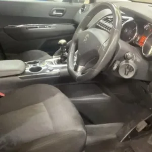 2012 Peugeot 3008 1.6 HDi Exclusive Euro 5 5-door Hatchback Diesel Manual - Image 7