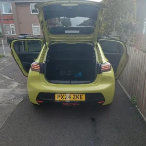 2024 Peugeot 208 5-door hatchback, yellow lime metallic - Image 3