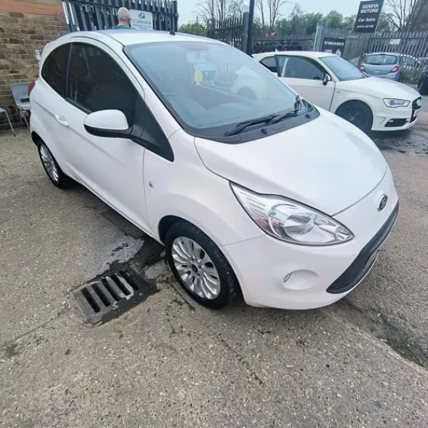 2015 Ford Ka 1.2 Zetec 3-door hatchback with start-stop