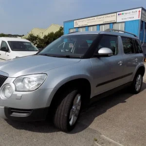 2012 Skoda Yeti 2.0 TDI CR SE Plus 4x4 5dr Hatchback - Image 2