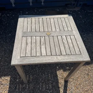 Garden table - Image 3