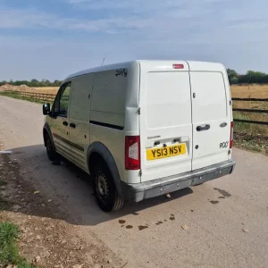 2013 Ford Transit Connect 1.8 Diesel Manual with Reverse Camera and Cage Bulkhead - Image 6