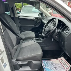 2016 Volkswagen Tiguan 2.0 TDI BlueMotion Tech SE Navigation SUV - Image 8
