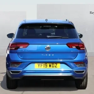 2019 Volkswagen T-Roc 1.6 TDI R-Line Manual with Apple CarPlay and Tints - Image 7