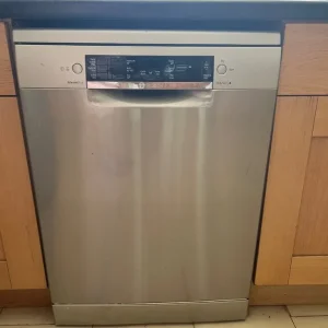 Series 4 Bosch Dishwasher - Image 6