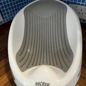 Nuby baby bath seat - Image 3