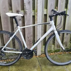 Giant Escape Hybrid Bike - Image 2