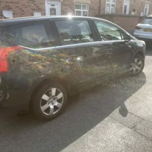Peugeot 5008 MPV 2011 5-door semi-auto - Image 4