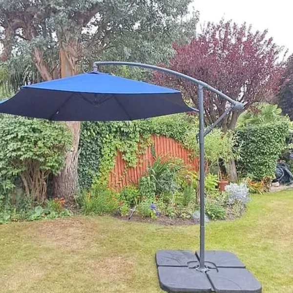 Cantilever garden parasol
