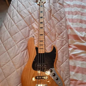 Harley Benton 70s Jazz Bass Guitar
