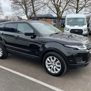 2018 Land Rover Range Rover Evoque ED4 SE Estate Diesel Manual - Image 4