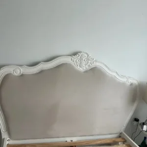 King size bed frame - Image 3