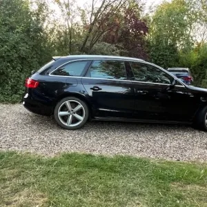 Audi A4 Estate S Line 2013 - Image 2