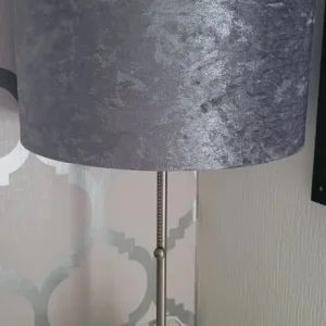 Crushed velvet lamp - Image 2