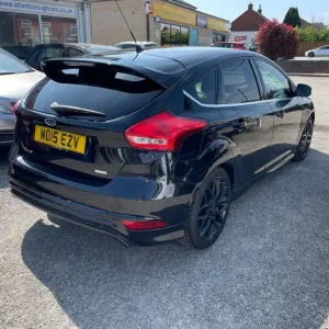 2015 Ford Focus ZETEC S Hatchback Petrol Manual - Image 6