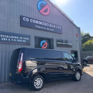 2018 Ford Transit Custom 2.0TDCI 300 Limited L1 H1 SWB Low Roof Diesel Manual - Image 5