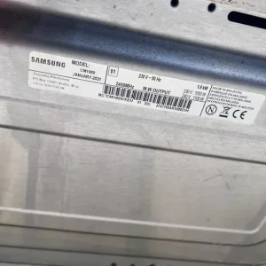 Samsung CM1089 Programmable 26 Litre Microwave - Image 2