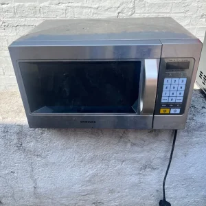 Samsung CM1089 Programmable 26 Litre Microwave