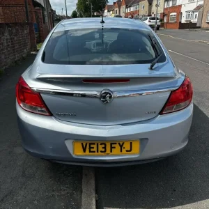 2013 Vauxhall Insignia Hatchback - Image 6