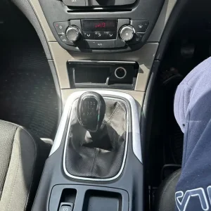 2013 Vauxhall Insignia Hatchback - Image 7