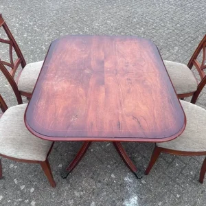 Dining table with 4 solid chairs - Image 3