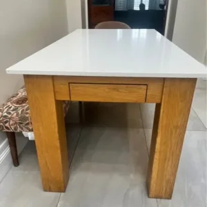 Kitchen table - Image 4