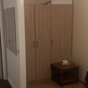 Ensuite with King Size bed - Image 4