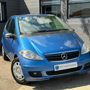 2008 Mercedes-Benz A Class 1.5 A150 Classic SE 5-door hatchback petrol manual - Image 4