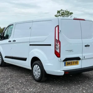 2019 Ford Transit Custom 2.0 EcoBlue Trend Panel Van - Image 6