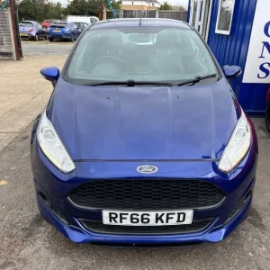 2016 Ford Fiesta 1.0T EcoBoost ST-Line Euro 6 3dr Hatchback - Image 2