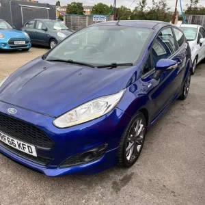 2016 Ford Fiesta 1.0T EcoBoost ST-Line Euro 6 3dr Hatchback - Image 3
