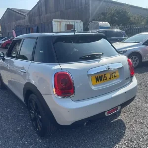 2015 MINI Hatch 1.5 Cooper S 5-door Petrol Manual - Image 6