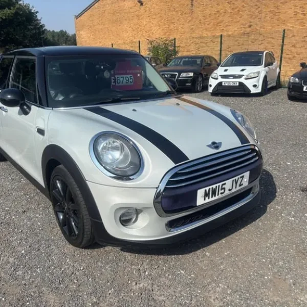 2015 MINI Hatch 1.5 Cooper S 5-door Petrol Manual