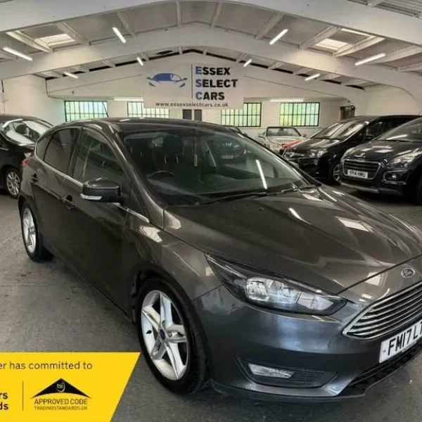 2017 Ford Focus 1.0T EcoBoost Zetec Edition Euro 6 5-door hatchback petrol manual