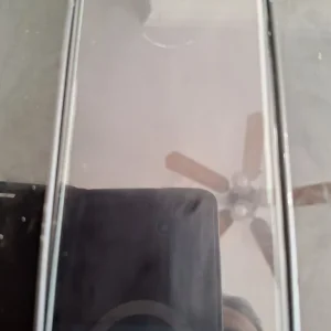 Apple iPhone 7 - Image 2