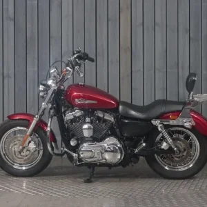 2013 Harley-Davidson Sportster 1200 Custom XL C - Image 4