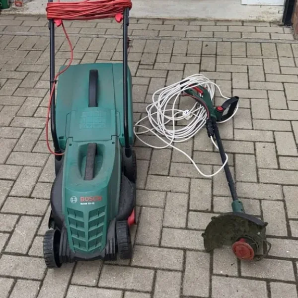 Lawnmower & strimmer
